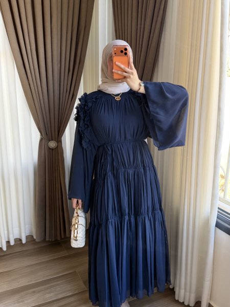 فستان