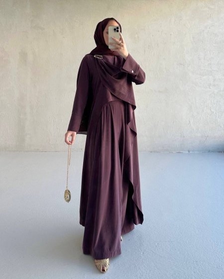 عنابي